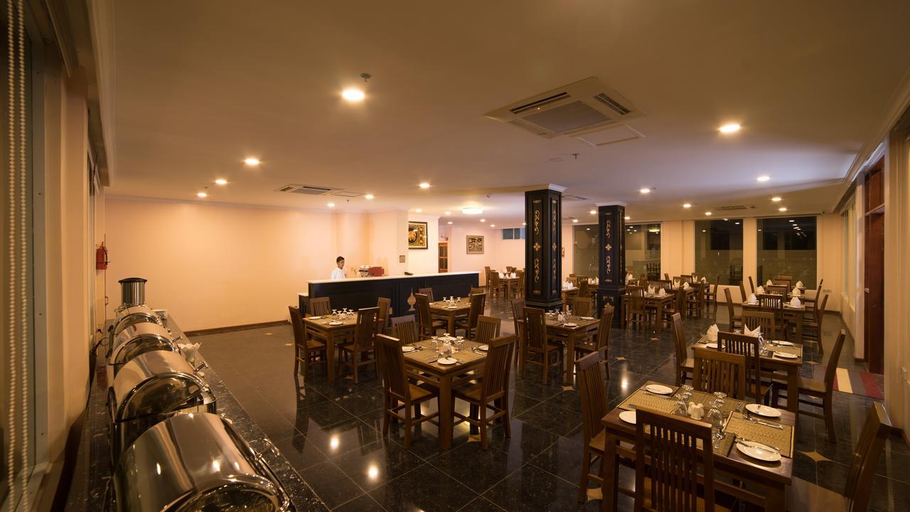 Win Unity Hotel Mandalay Esterno foto