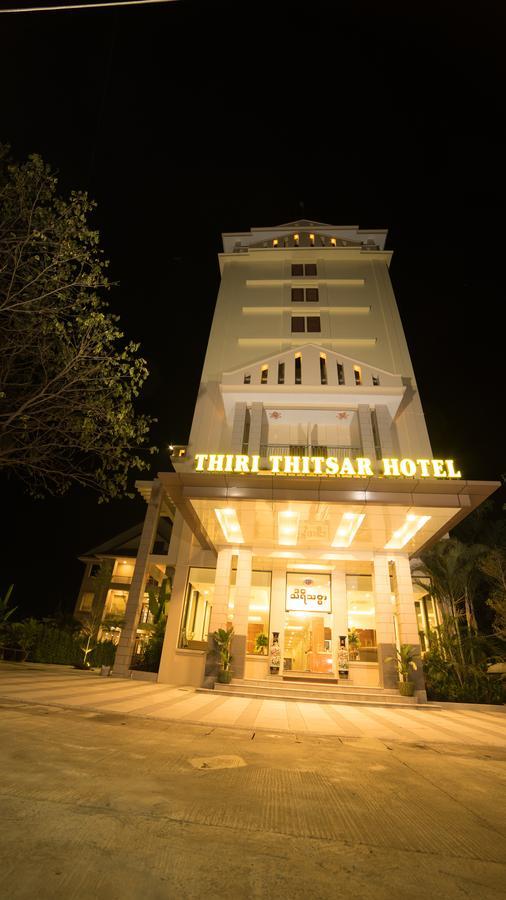 Win Unity Hotel Mandalay Esterno foto