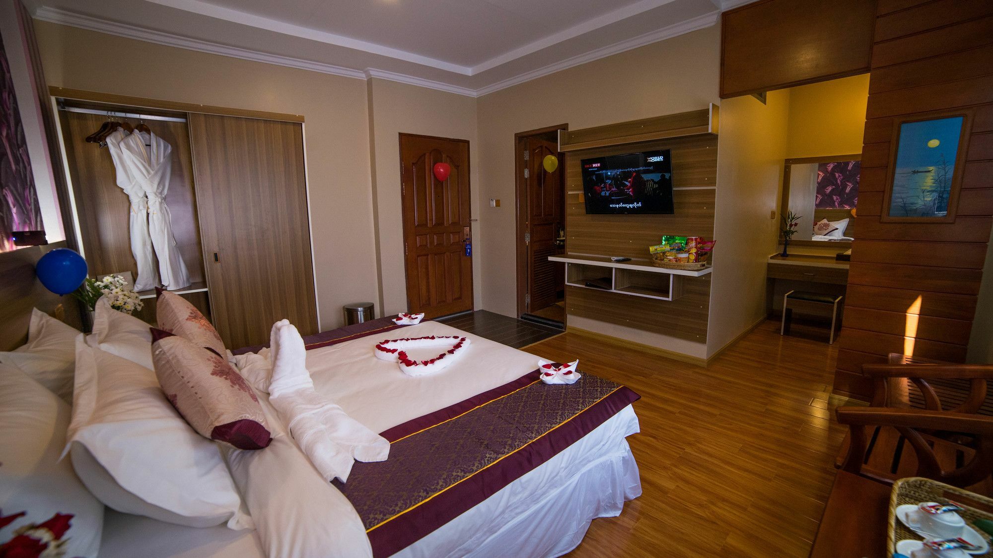 Win Unity Hotel Mandalay Esterno foto