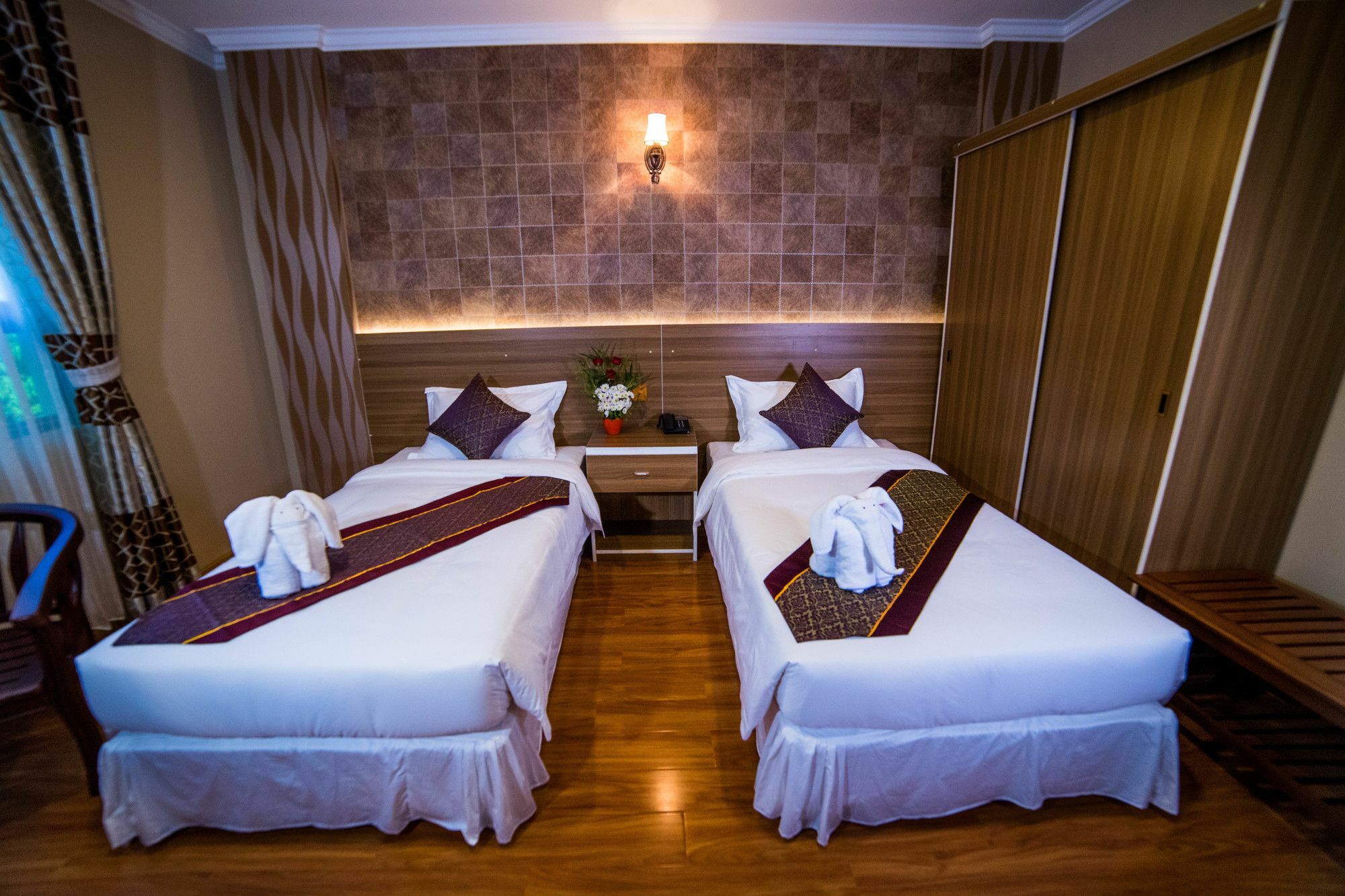 Win Unity Hotel Mandalay Esterno foto